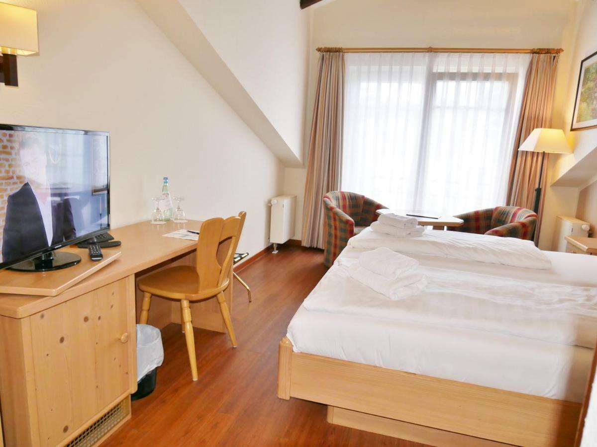R&R Hotel Strandallee Baabe Exteriör bild